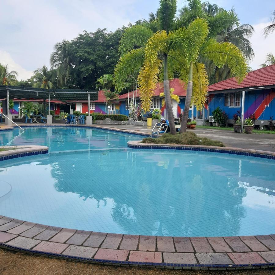 Global Ikhwan Resort Куах Екстер'єр фото